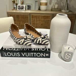 A New Day Blue & White Striped Flats with Cute Bow Detail in Size 10